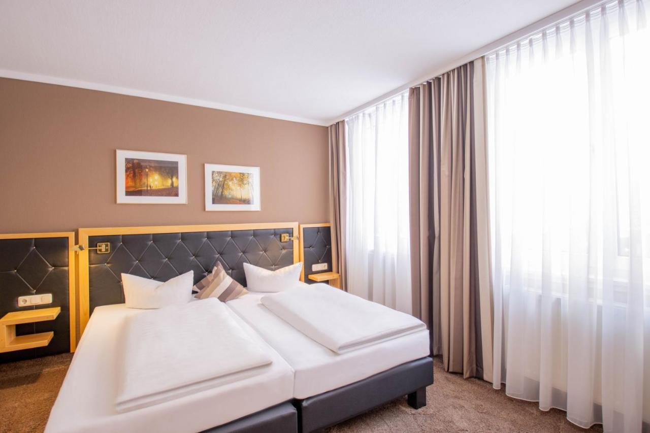 Hotel Tanne Ilmenau Extérieur photo