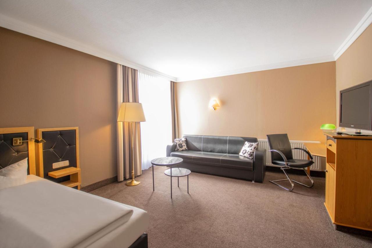 Hotel Tanne Ilmenau Extérieur photo