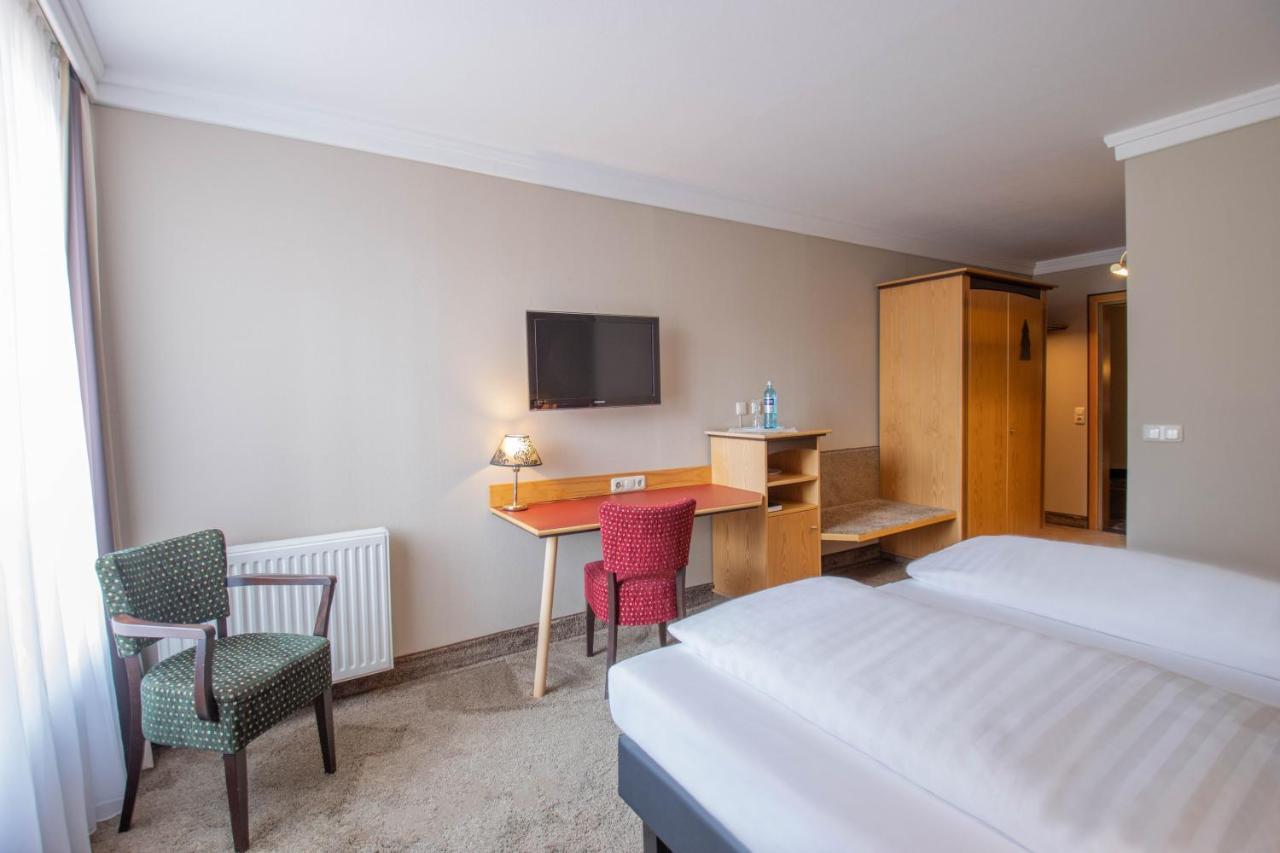 Hotel Tanne Ilmenau Extérieur photo