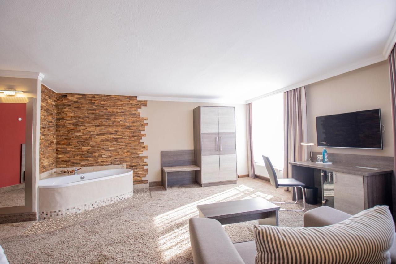 Hotel Tanne Ilmenau Extérieur photo